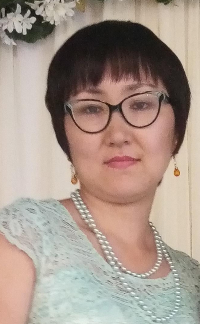 Санджиева Делгер Сергеевна.